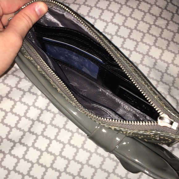 Simply Vera Vera Wang Clutch - Picture 3 of 4